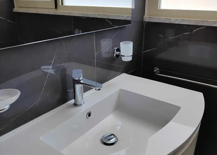 Fantasia ゲストハウス Pellaro