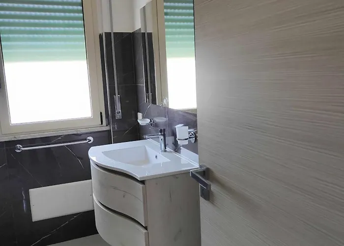 Fantasia ゲストハウス Pellaro